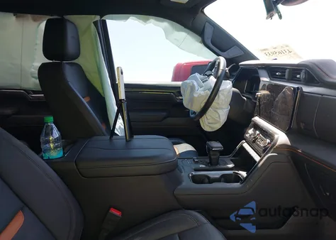 2024 GMC Sierra 1500 4Wd Short Box At4 from USA, damaged, VIN 1GTUUEE88RZ322217